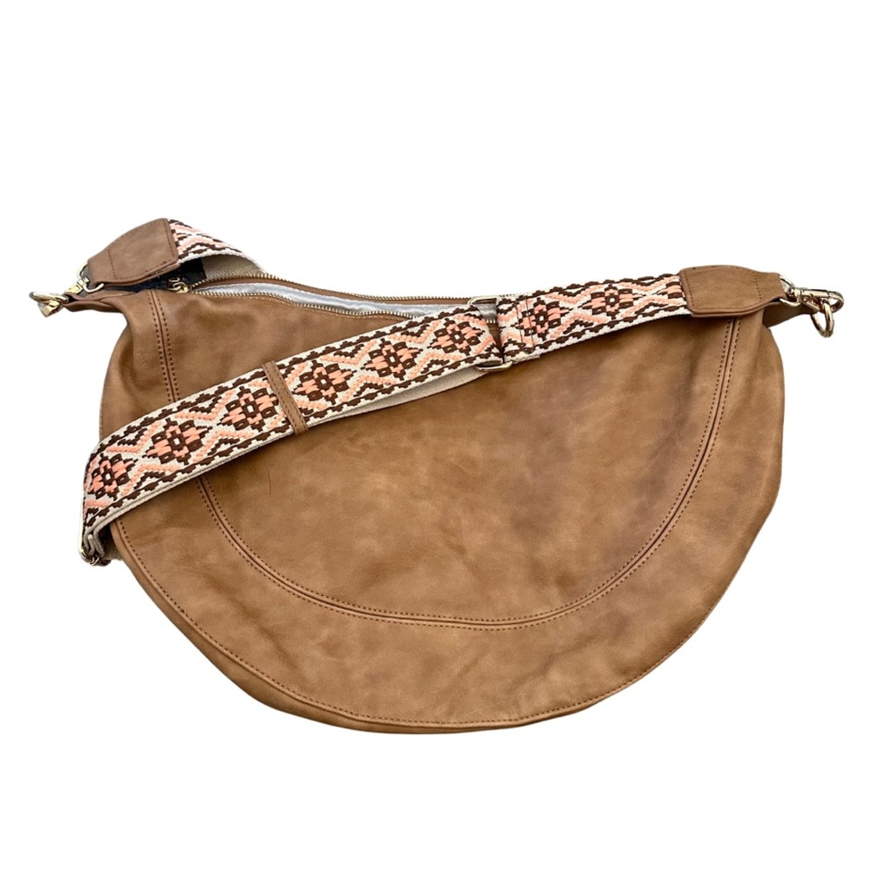 Charming Urban Originals Hobo Bag – Excellent Condition!
